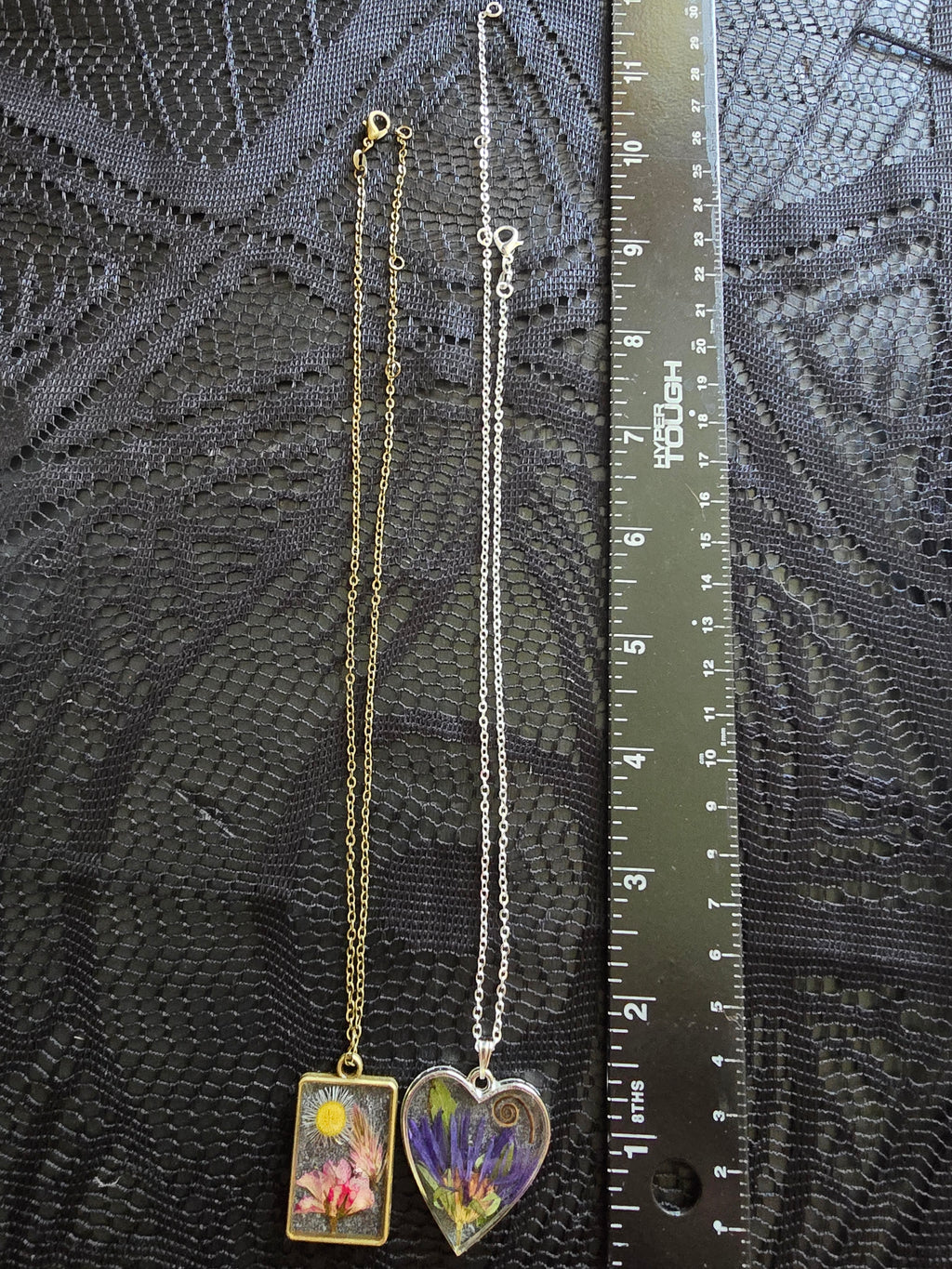 Floral Pendant Necklace