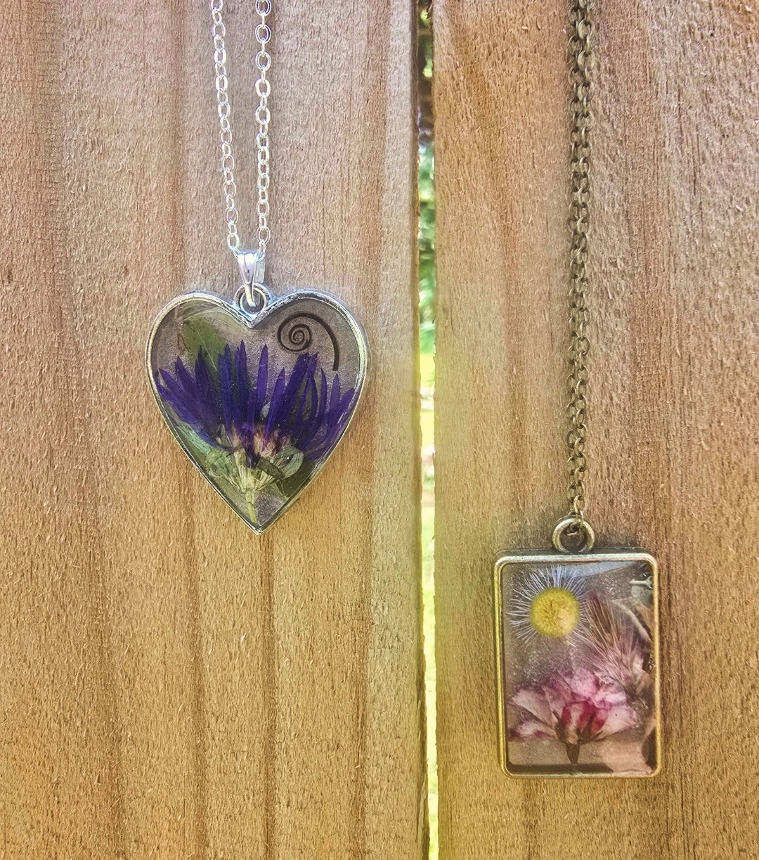 Floral Pendant Necklace